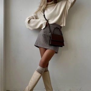 Meet your Posher, Taniya